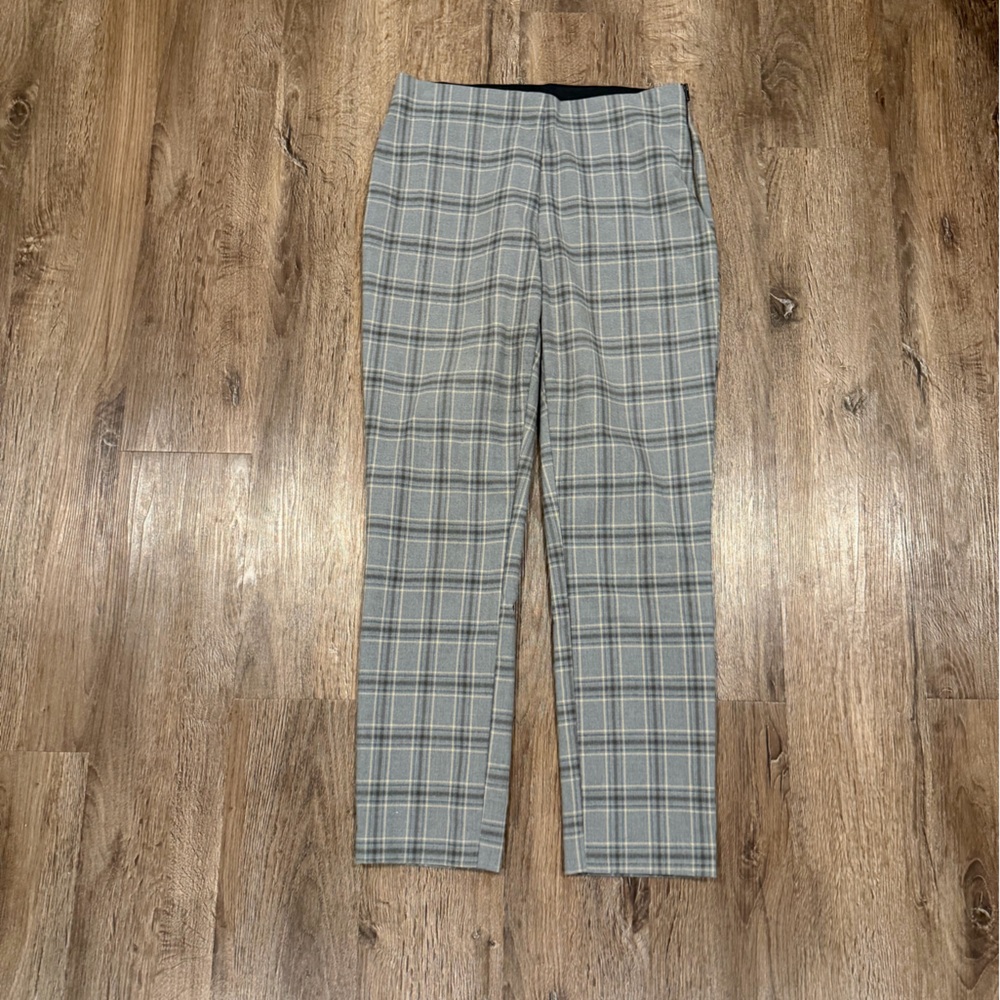 Nine West Women’s Classic Gray Checkered Pants
